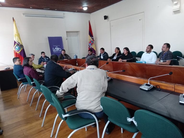 Reunión con el Prefecto de Loja